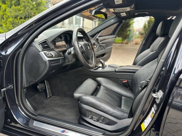 Срочная продажа авто BMW 5 Series 535i xDrive фото 5