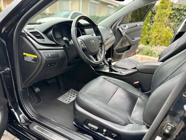 Срочная продажа авто Kia K7 фото 6