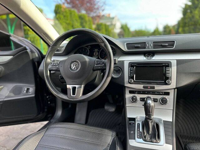 Срочная продажа авто Volkswagen Passat CC фото 5
