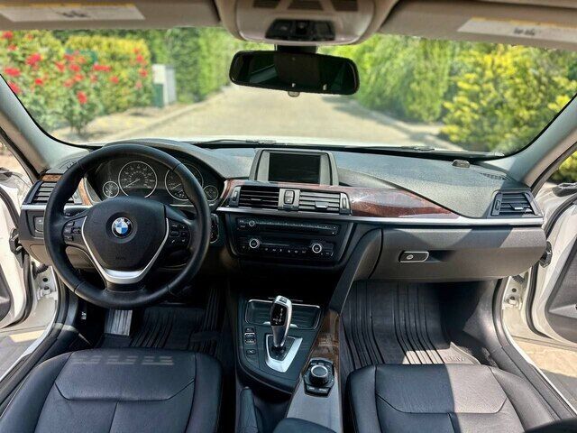 Срочная продажа авто BMW F30 328i фото 3
