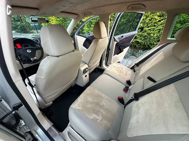 Срочная продажа авто Volkswagen Tiguan фото 5