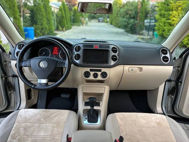 Срочная продажа авто Volkswagen Tiguan фото 4