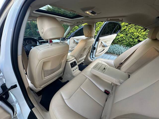 Срочная продажа авто BMW 328i xDrive фото 2