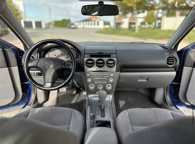 Срочная продажа авто Mazda 6 фото 4