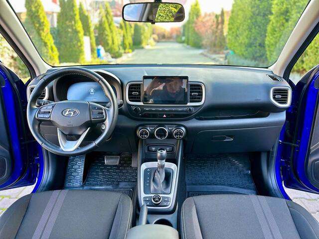 Срочная продажа авто Hyundai Venue фото 2