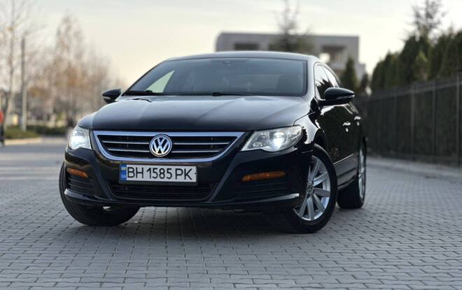 Срочная продажа авто Volkswagen Passat CC фото 5