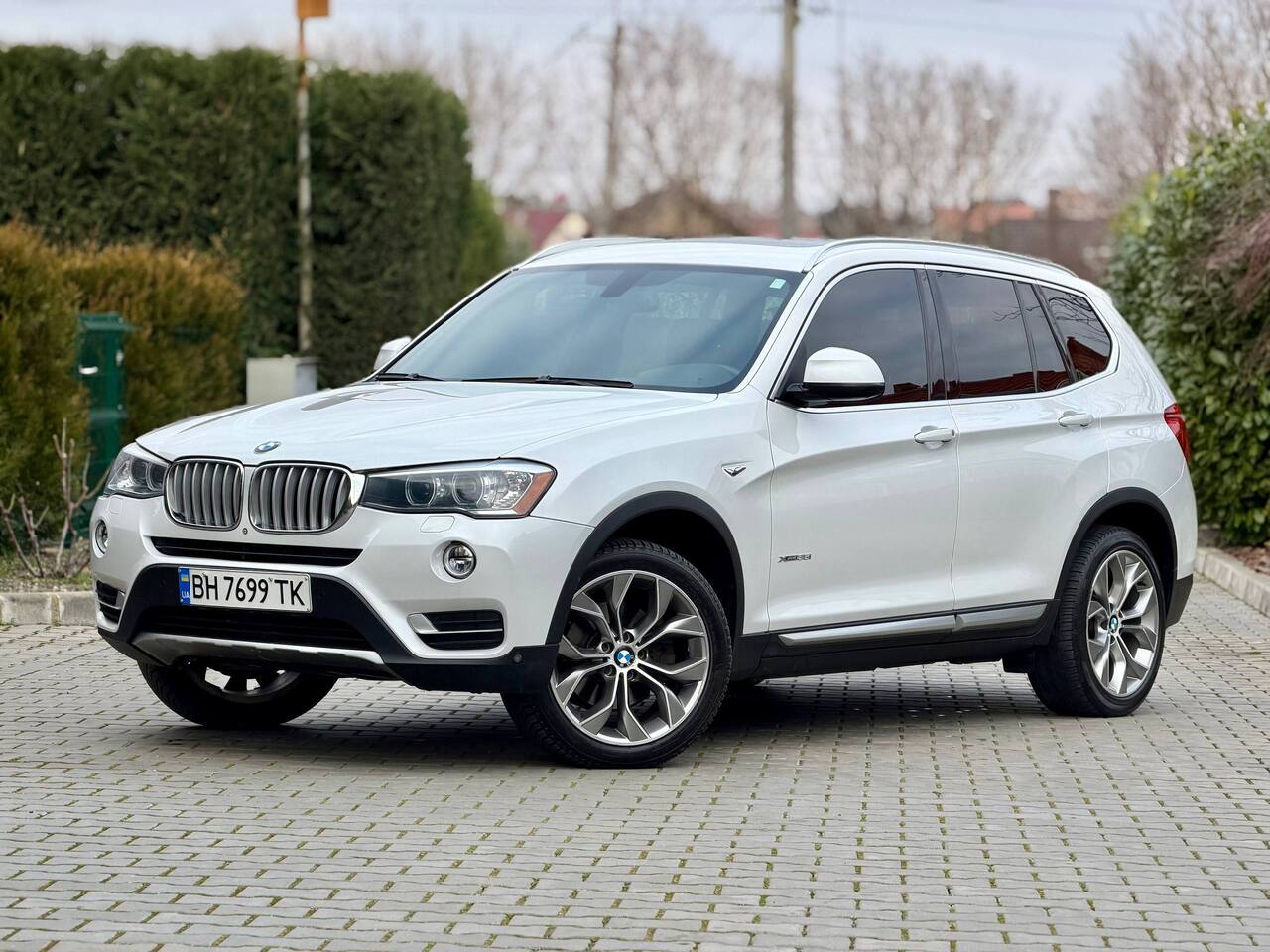 Срочная продажа авто BMW X3 фото 3