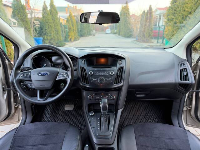 Срочная продажа авто Ford Focus фото 4