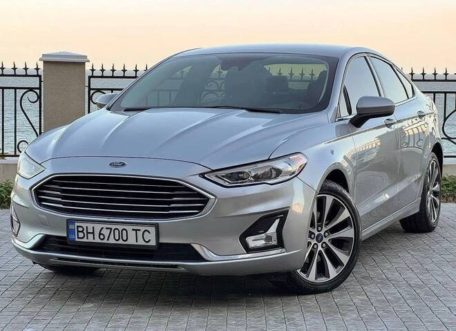 Срочная продажа авто Ford Fusion фото 1