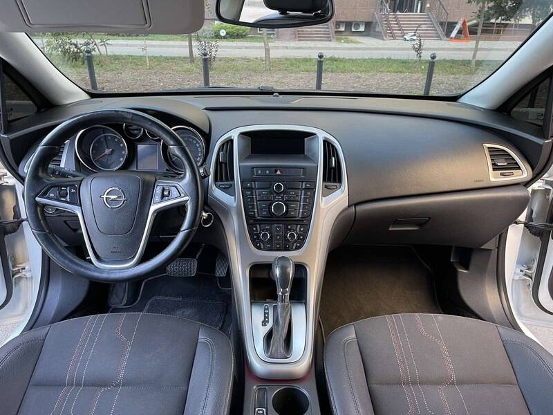 Срочная продажа авто Opel Astra фото 3
