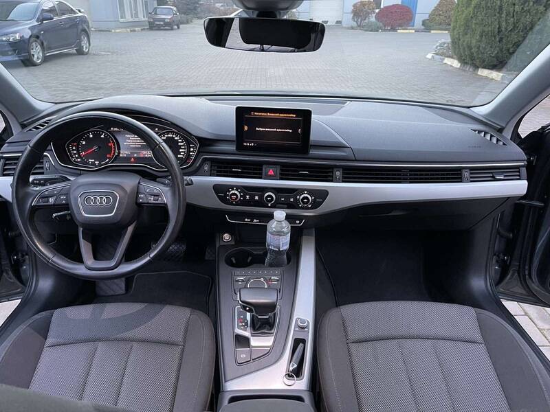 Срочная продажа авто Audi А4 фото 12