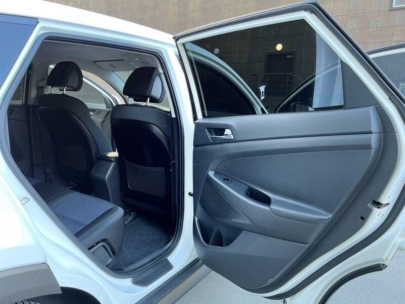 Срочная продажа авто Hyundai Tucson фото 16