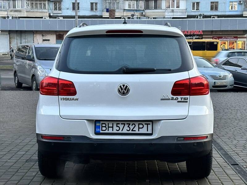 Срочная продажа авто Volkswagen Tiguan фото 9