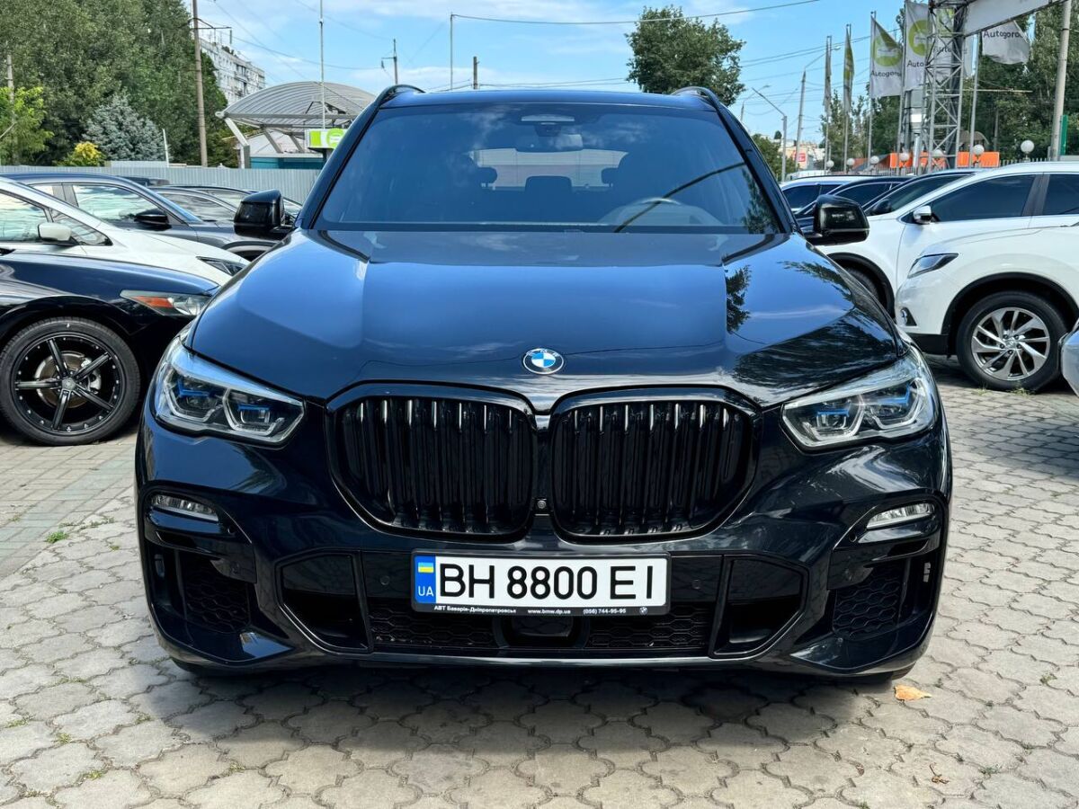 Срочная продажа авто Bmw X5 M50D  фото 1