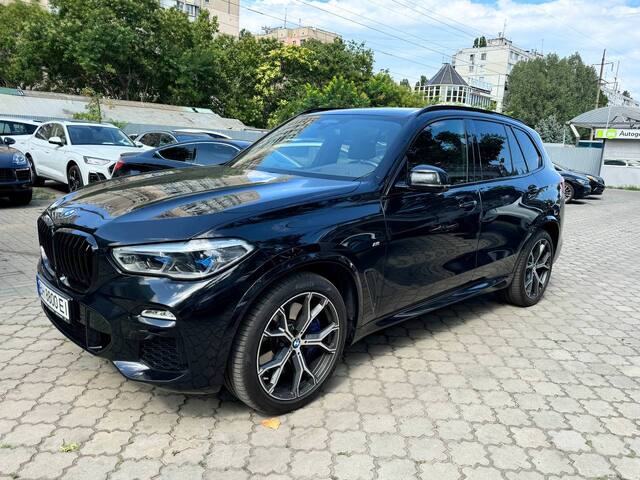 Срочная продажа авто Bmw X5 M50D  фото 8