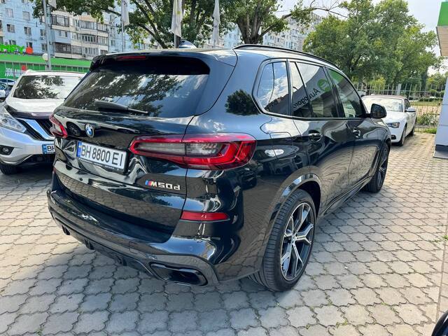 Срочная продажа авто Bmw X5 M50D  фото 5