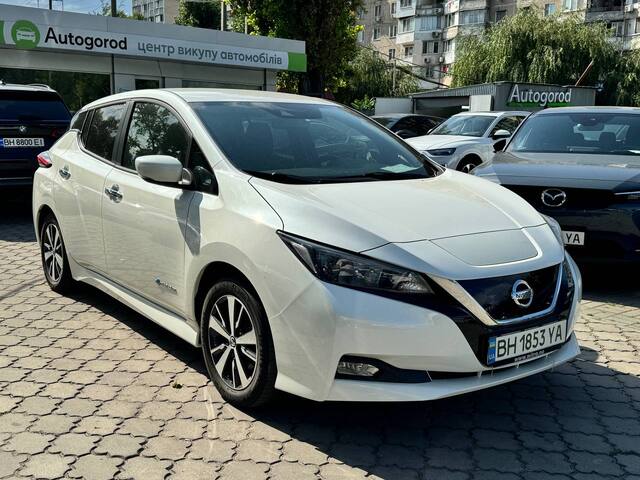 Срочная продажа авто Nissan Leaf фото 6