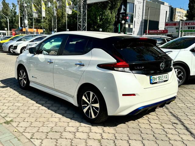 Срочная продажа авто Nissan Leaf фото 3