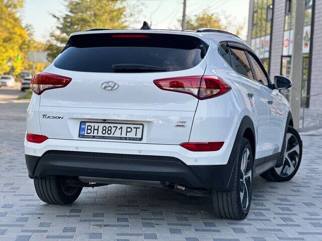 Срочная продажа авто Hyundai Tucson фото 5