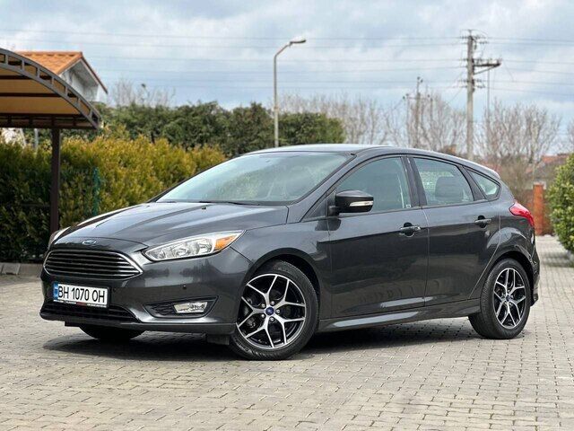 Срочная продажа авто Ford Focus фото 2
