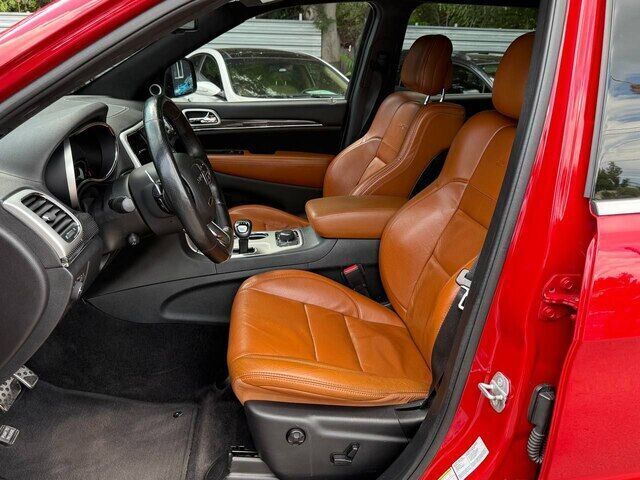 Срочная продажа авто Jeep Grand Cherokee Hemi фото 7