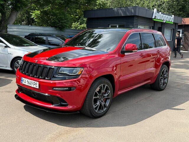 Срочная продажа авто Jeep Grand Cherokee Hemi фото 2
