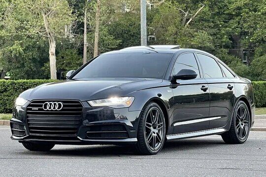 Срочная продажа авто Audi A6 фото 2