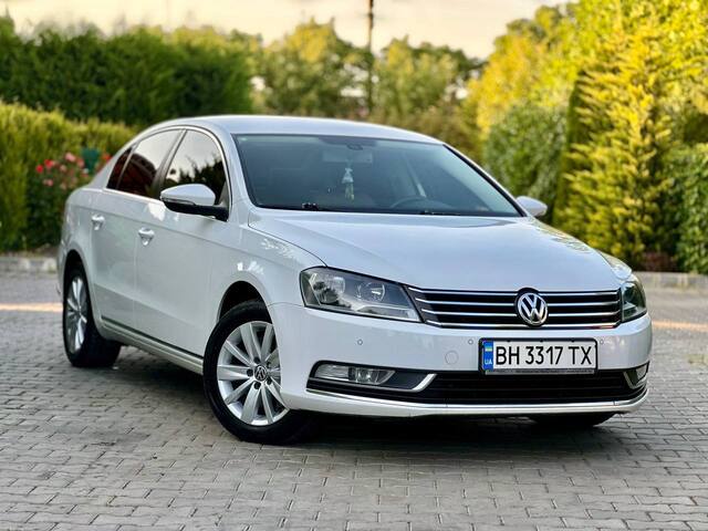Срочная продажа авто Volkswagen Passat фото 7