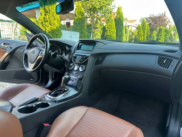 Срочная продажа авто Hyundai Genesis  Coupe фото 3