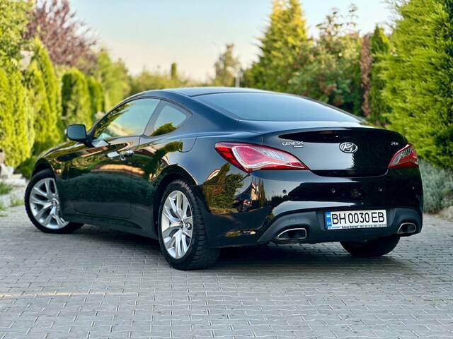 Срочная продажа авто Hyundai Genesis  Coupe фото 2
