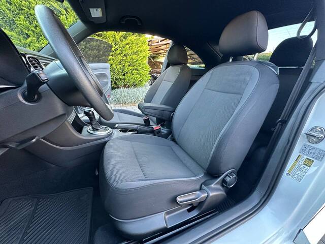Срочная продажа авто Volkswagen Beetle фото 4