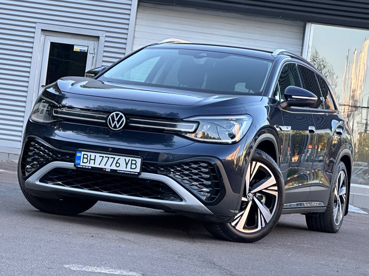 Volkswagen ID.6 Crozz (PRO)