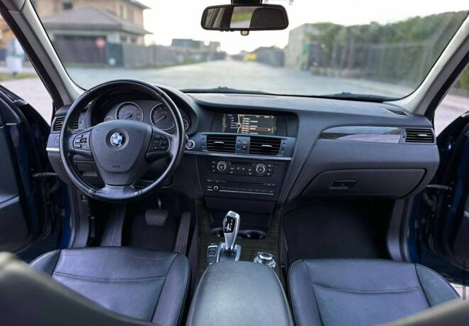 Срочная продажа авто BMW X3 фото 6