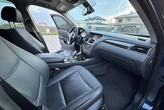 Срочная продажа авто BMW X3 фото 2