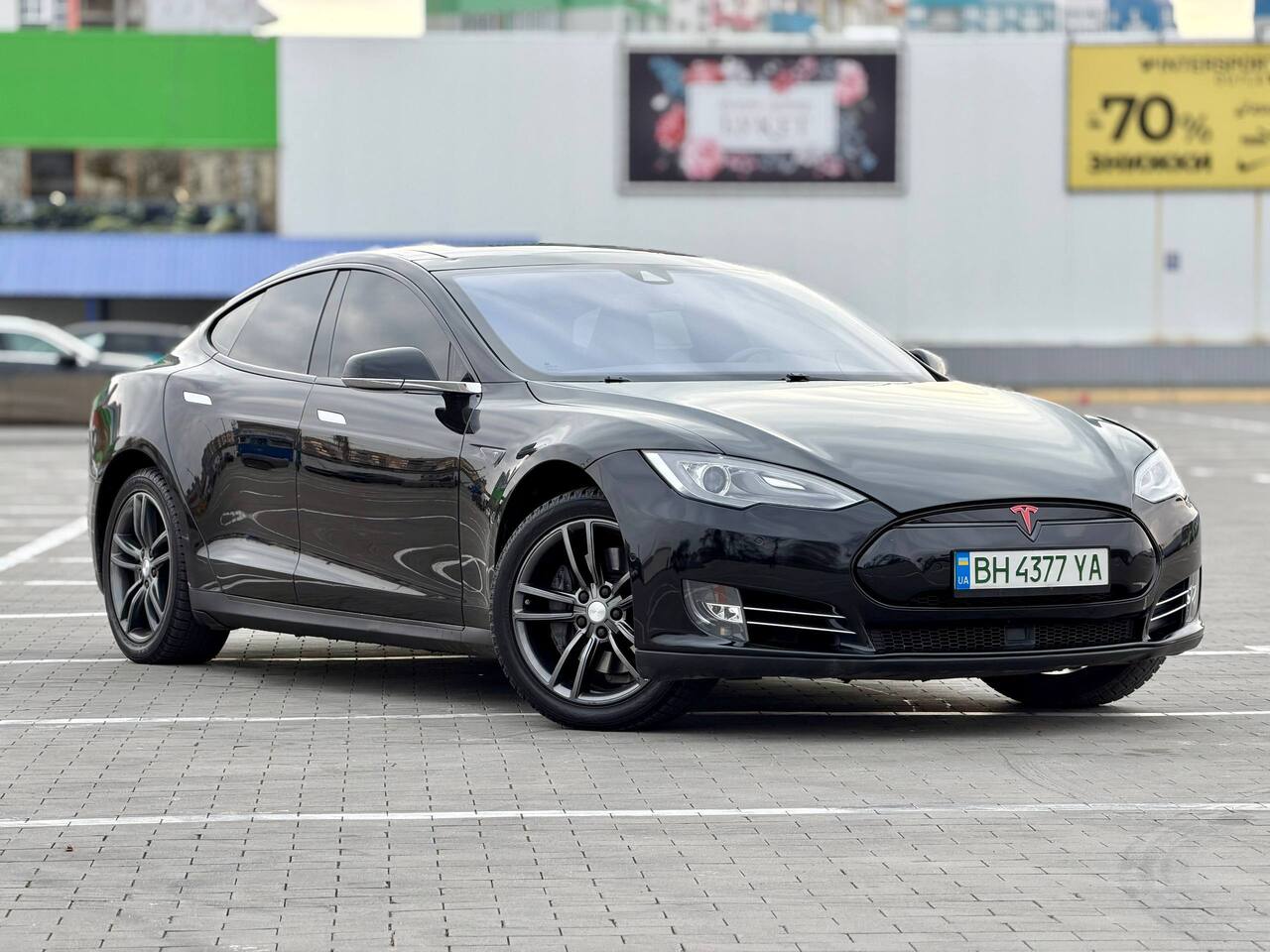 Срочная продажа авто Tesla Model S фото 5