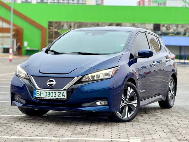 Срочная продажа авто Nissan Leaf фото 1