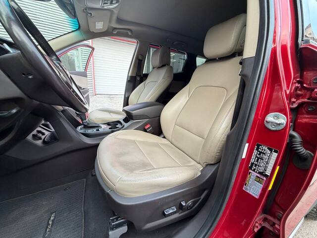 Срочная продажа авто Hyundai Santa Fe фото 3