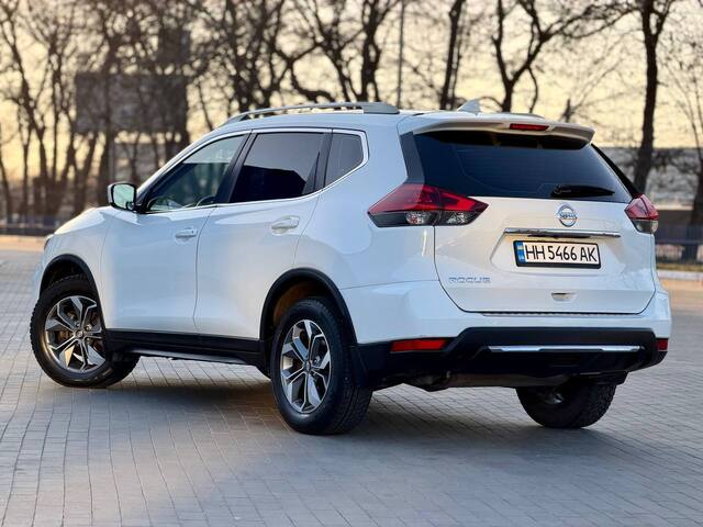 Срочная продажа авто Nissan Rogue фото 5