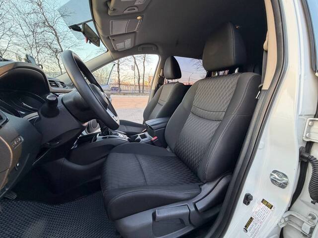 Срочная продажа авто Nissan Rogue фото 2