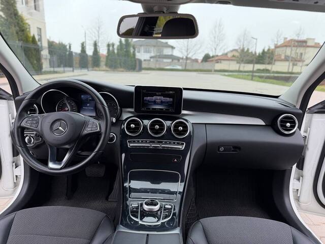 Срочная продажа авто Mercedes-Benz C-Class фото 6