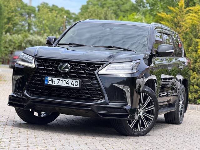 Срочная продажа авто Lexus LX 450d фото 7