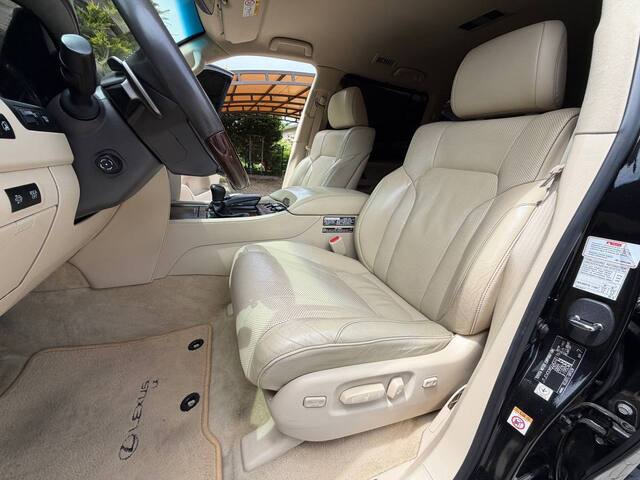 Срочная продажа авто Lexus LX 450d фото 6