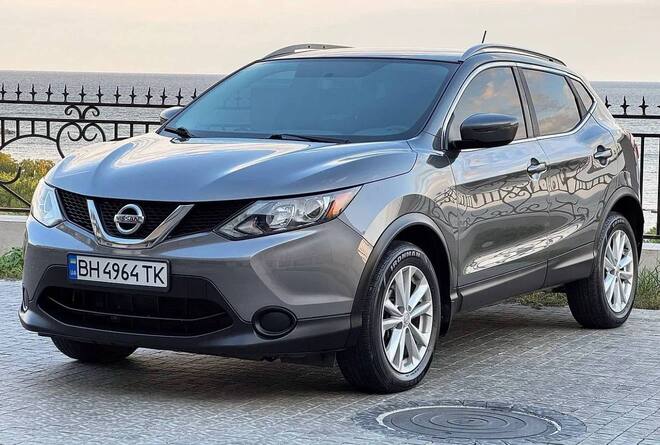 Срочная продажа авто Nissan Rogue Sport фото 6