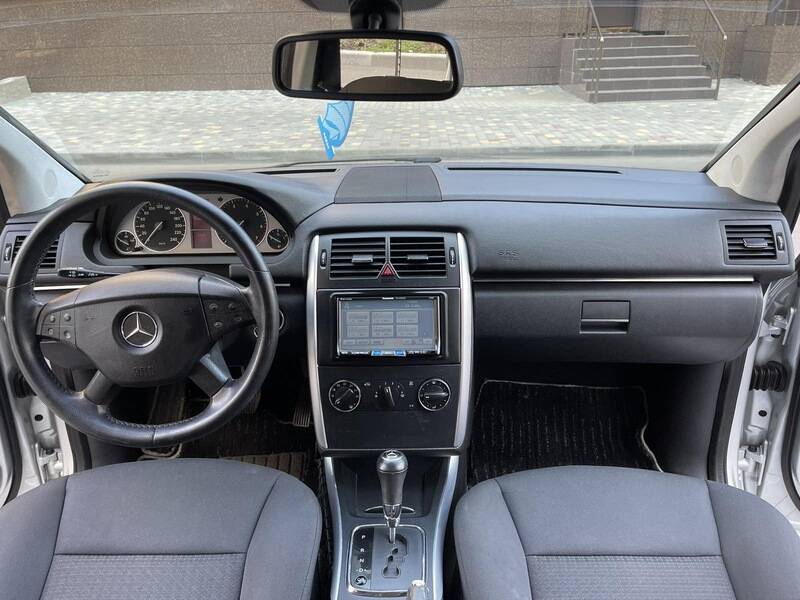 Срочная продажа авто Mersedec-Benz B-class фото 9