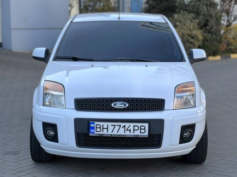 Срочная продажа авто Ford Fusion фото 17