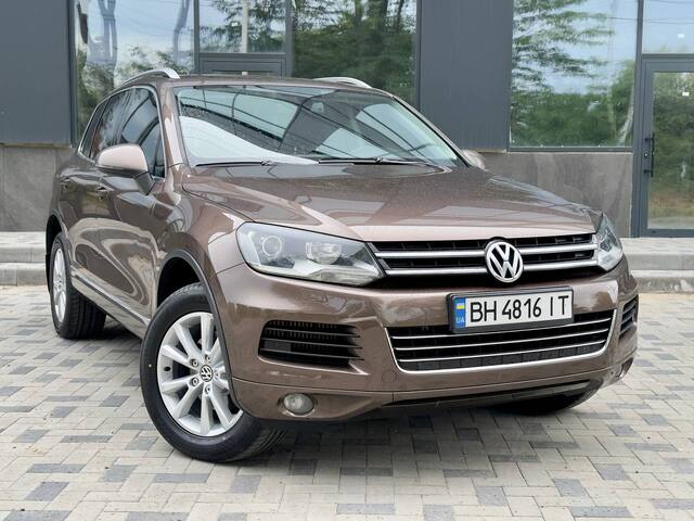 Срочная продажа авто Volkswagen Touareg фото 6