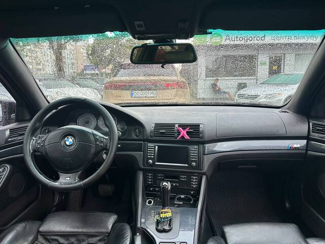 Срочная продажа авто BMW 530I фото 2