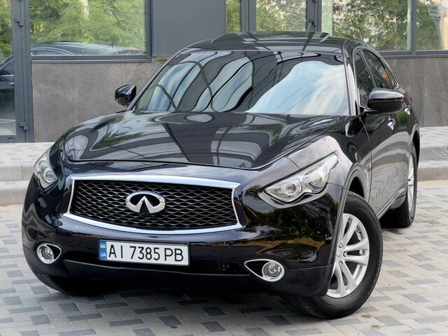 Срочная продажа авто Infiniti QX70 фото 1