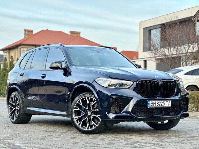 Срочная продажа авто BMW X5M Competition фото 4