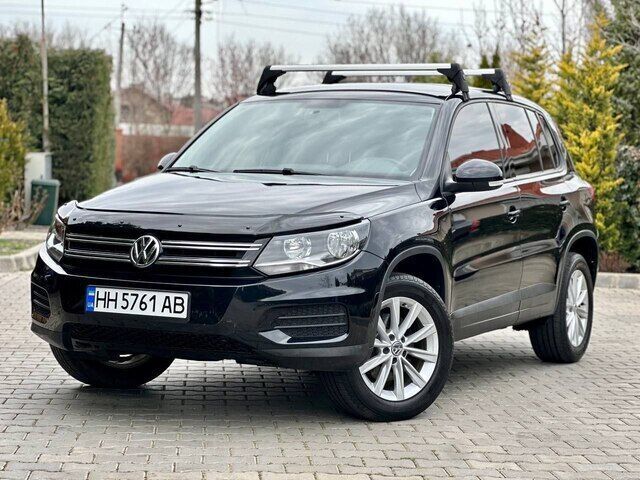 Срочная продажа авто Volkswagen Tiguan фото 1